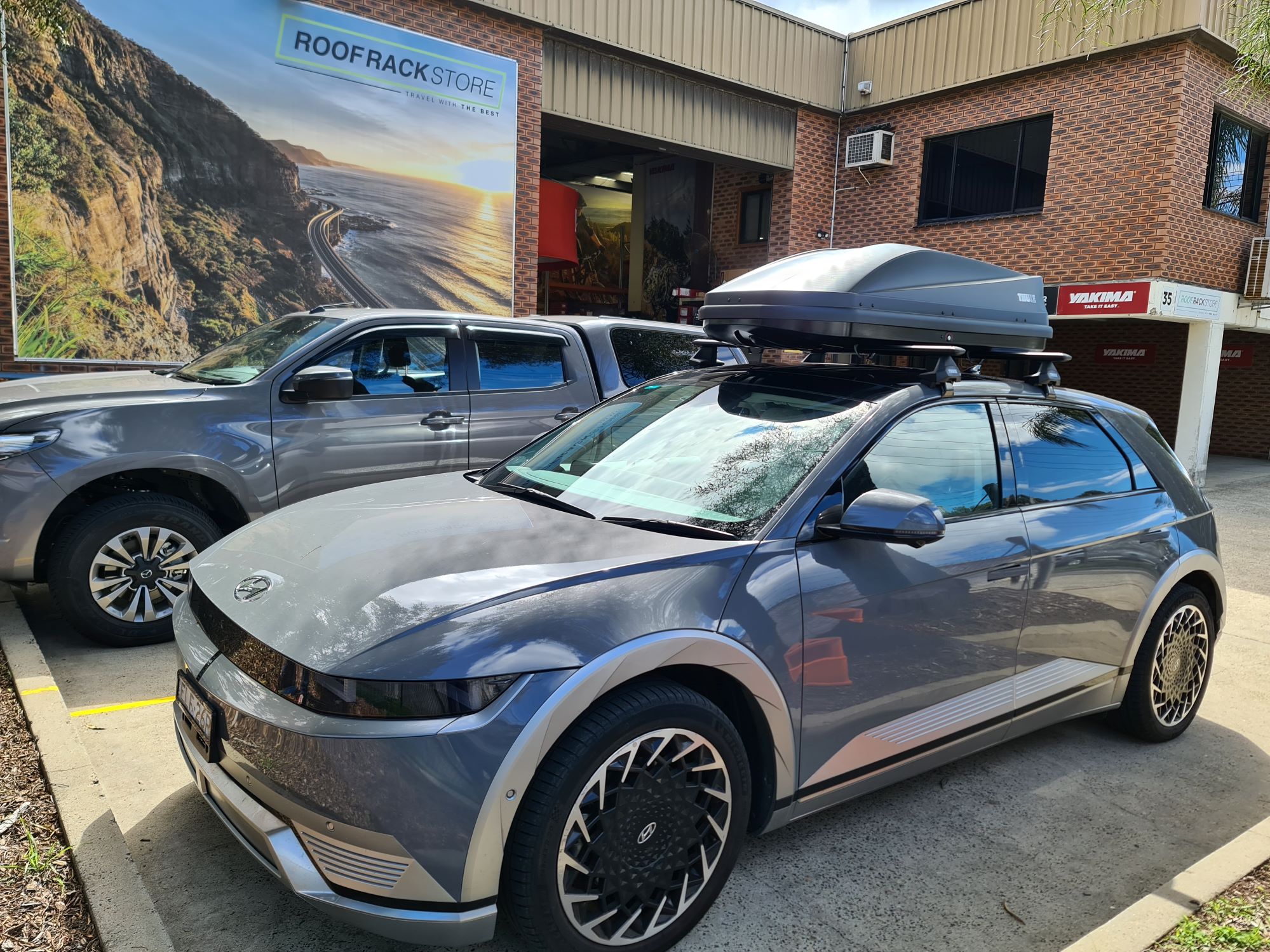 Thule Touring 200 roof box on Hyundai Ioniq 5 