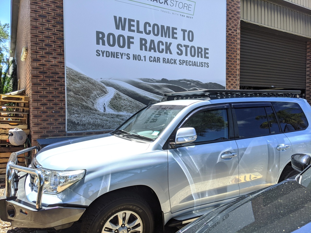 Toyota Landcruiser with Rhino Rack Pioneer Backbone