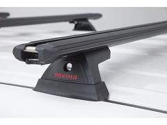 Yakima 3 bars Yakima LockNLoad TrimHD Roof Rack For Toyota Land Cruiser  200 series without Roof Rails  2007 to 2021
